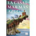 La casa en el mar mas azul